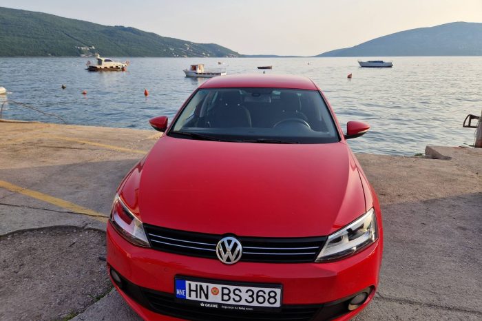 VW Jetta 1.6 TDI AUTOMATIK